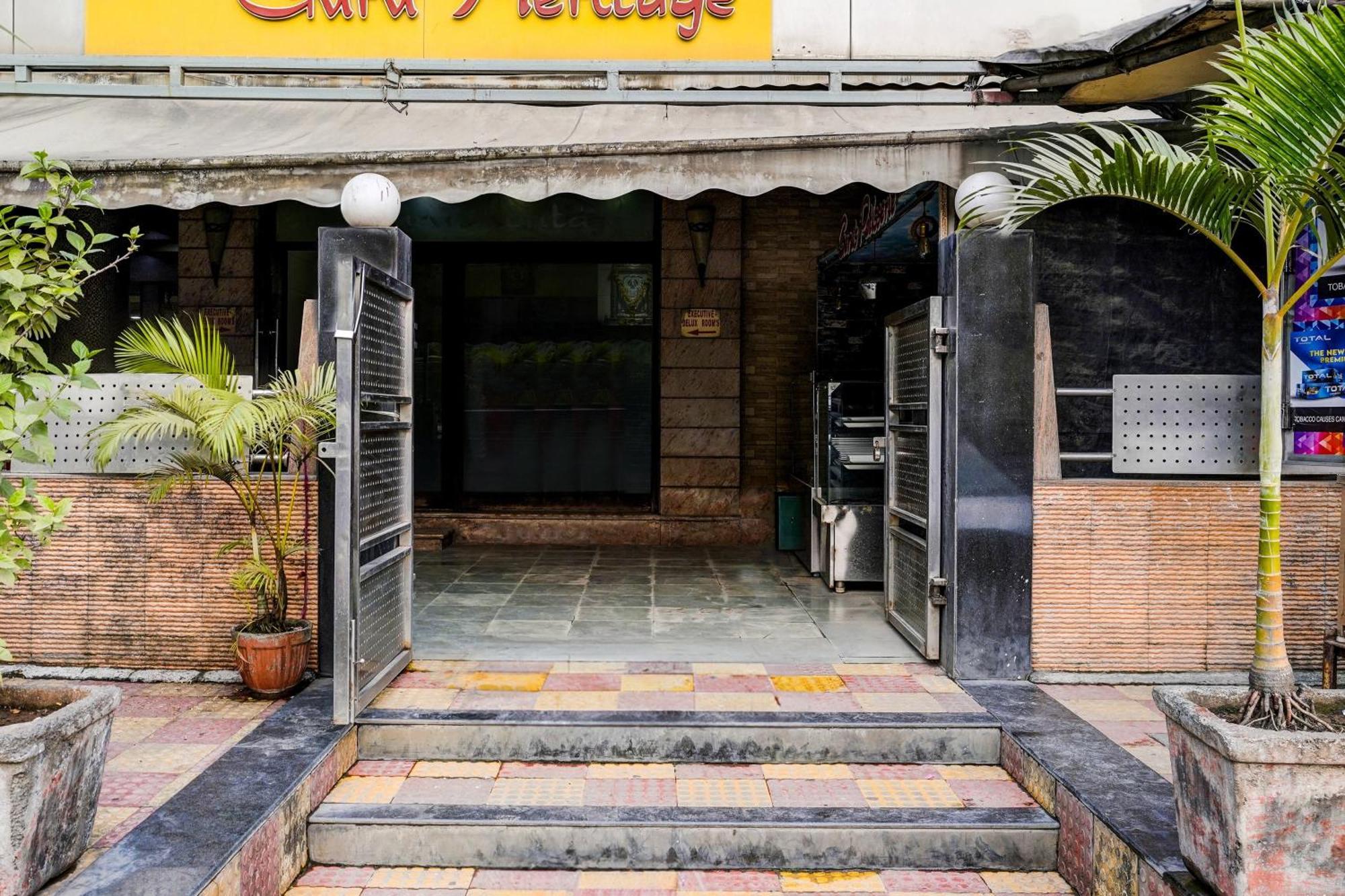 Collection O Guru Heritage Kalamboli Navi Mumbai Ngoại thất bức ảnh